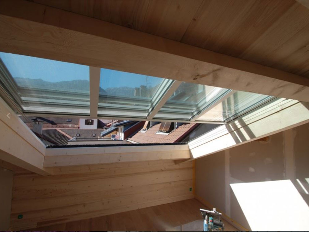 Ouverture de combles avec un toit mobile électrique  TOITEL