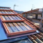 Toiture retractable sur le toit dune maison