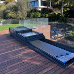 Toit rétractable sur escalier d’accès toit terrasse – TOITEL –